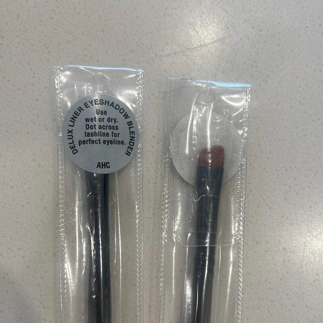 Ali Hamylton Brushes